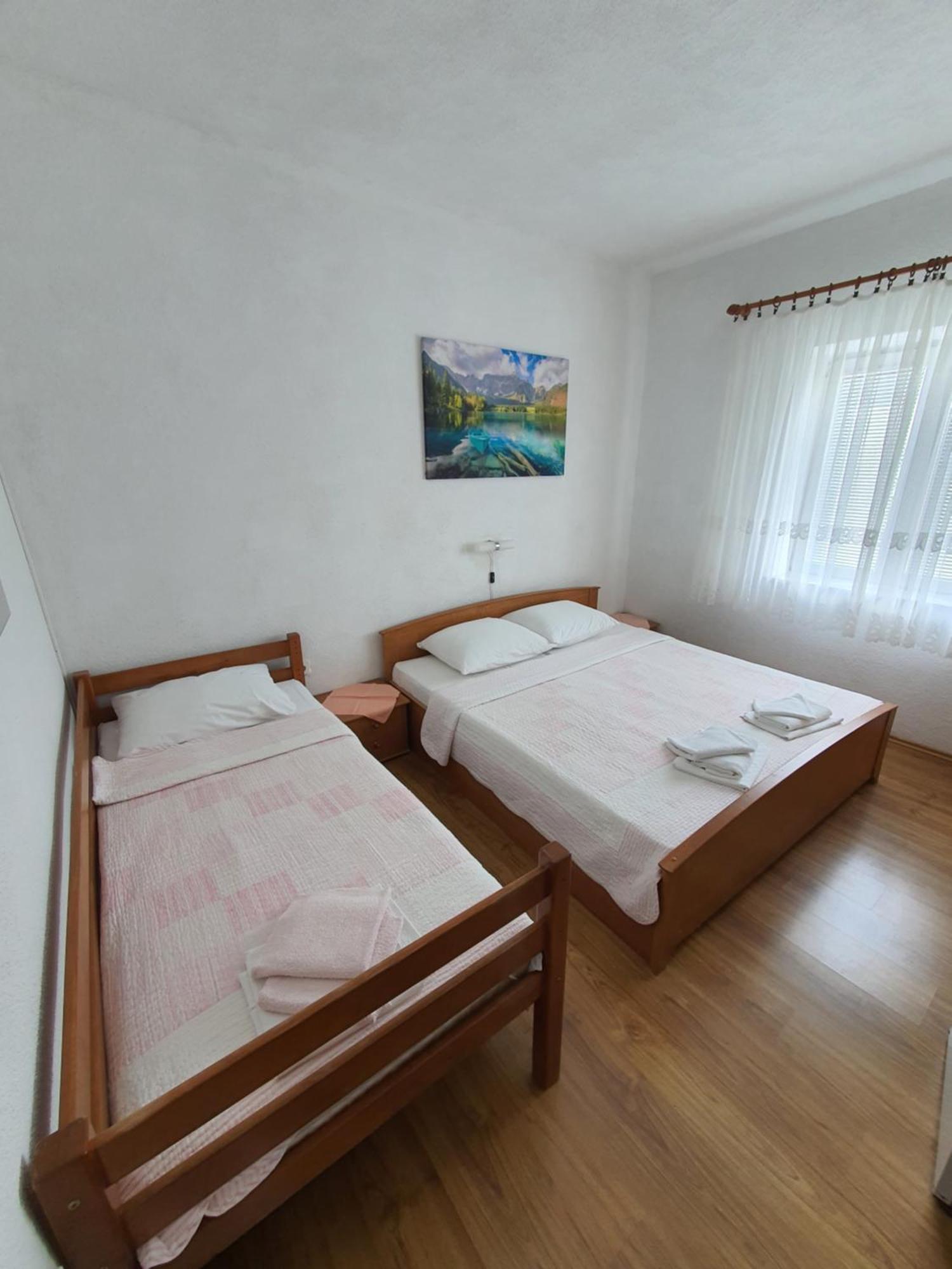 Apartments - Buffet 2B 斯维蒂尤拉伊 客房 照片