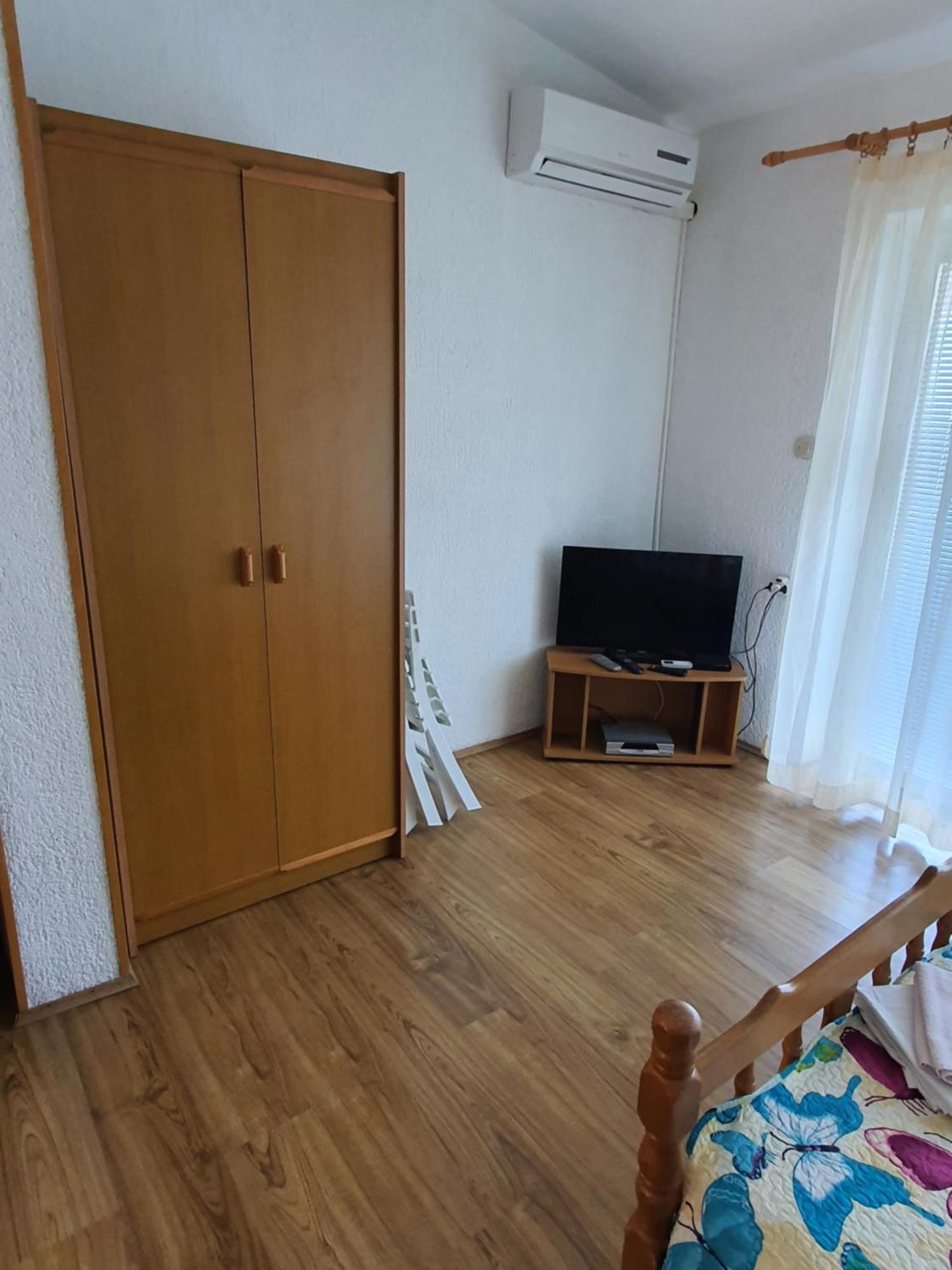 Apartments - Buffet 2B 斯维蒂尤拉伊 客房 照片